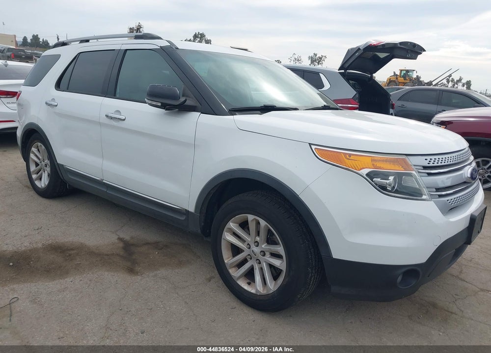 2015 FORD EXPLORER XLT VIN: 1FM5K7D88FGC50574