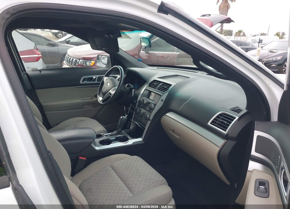 2015 FORD EXPLORER XLT VIN: 1FM5K7D88FGC50574