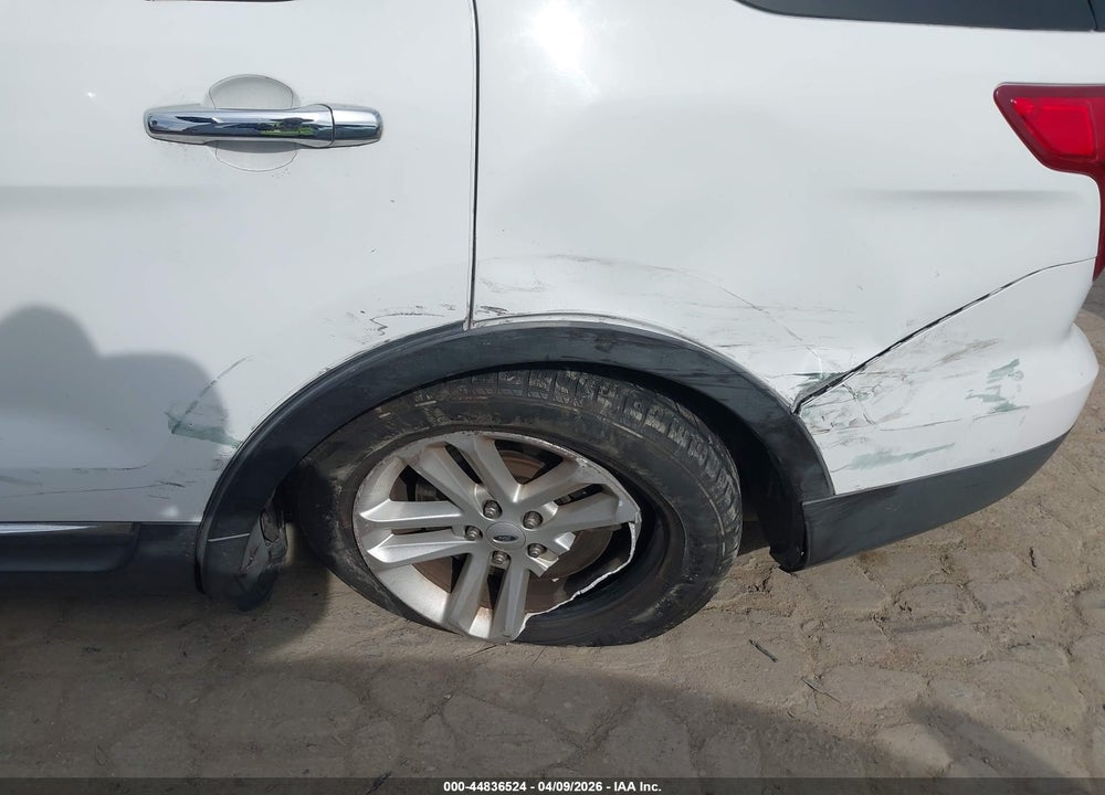 2015 FORD EXPLORER XLT VIN: 1FM5K7D88FGC50574