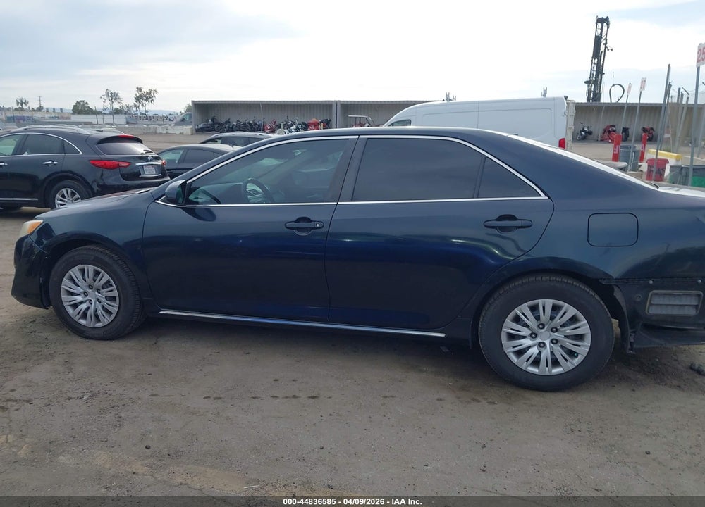 2013 TOYOTA CAMRY LE VIN: 4T4BF1FK5DR276907