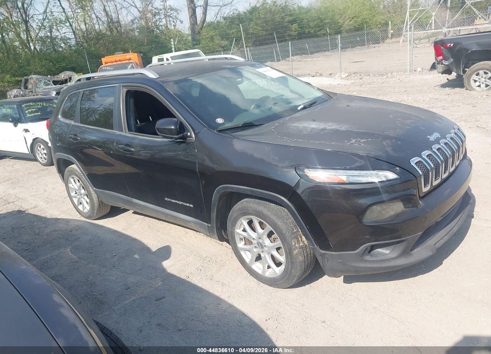 2014 JEEP CHEROKEE LATITUDE VIN: 1C4PJLCB4EW323482