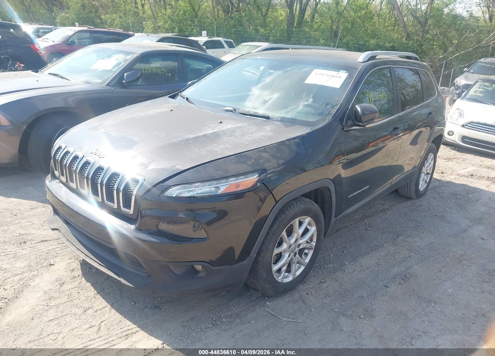 2014 JEEP CHEROKEE LATITUDE VIN: 1C4PJLCB4EW323482