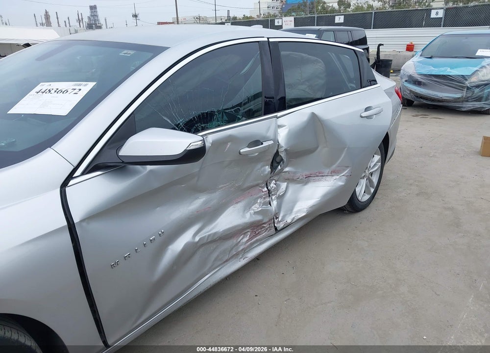 2016 CHEVROLET MALIBU 1LT VIN: 1G1ZE5ST5GF324316