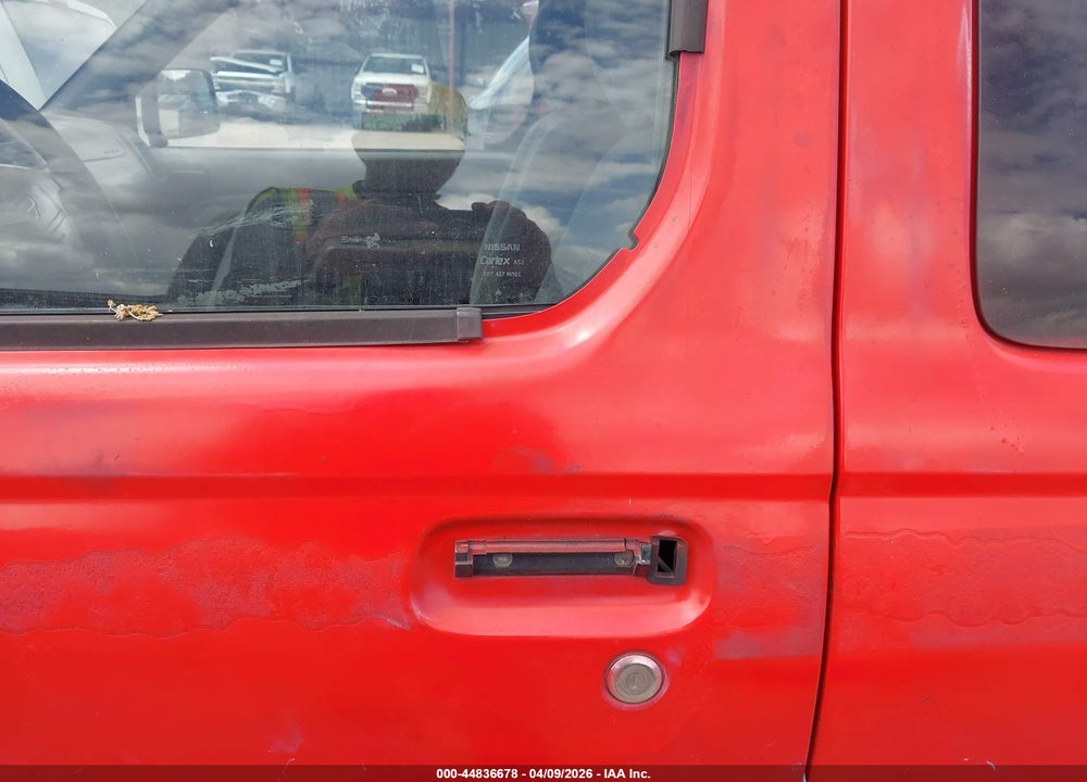 1998 NISSAN FRONTIER SE/XE VIN: 1N6DD26S7WC369789