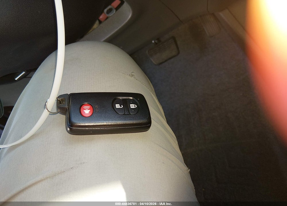 2011 TOYOTA PRIUS THREE VIN: JTDKN3DU4B1439448