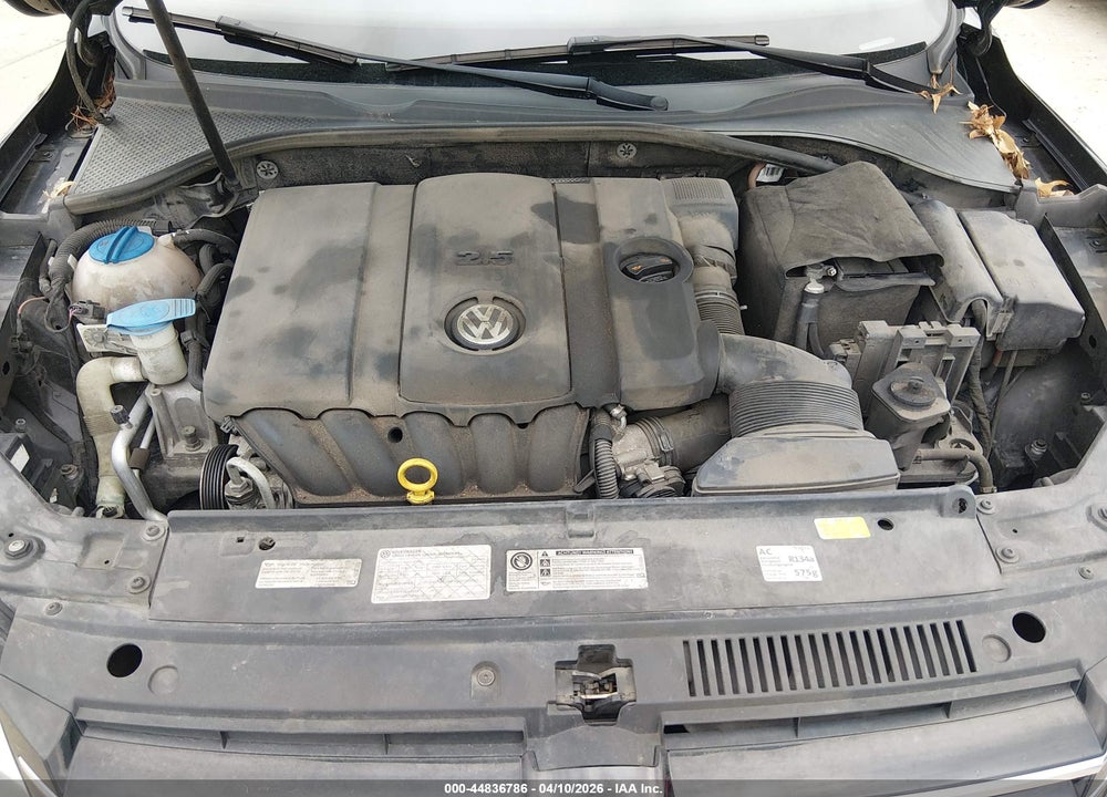 2014 VOLKSWAGEN PASSAT 2.5L SE VIN: 1VWBP7A36EC014736