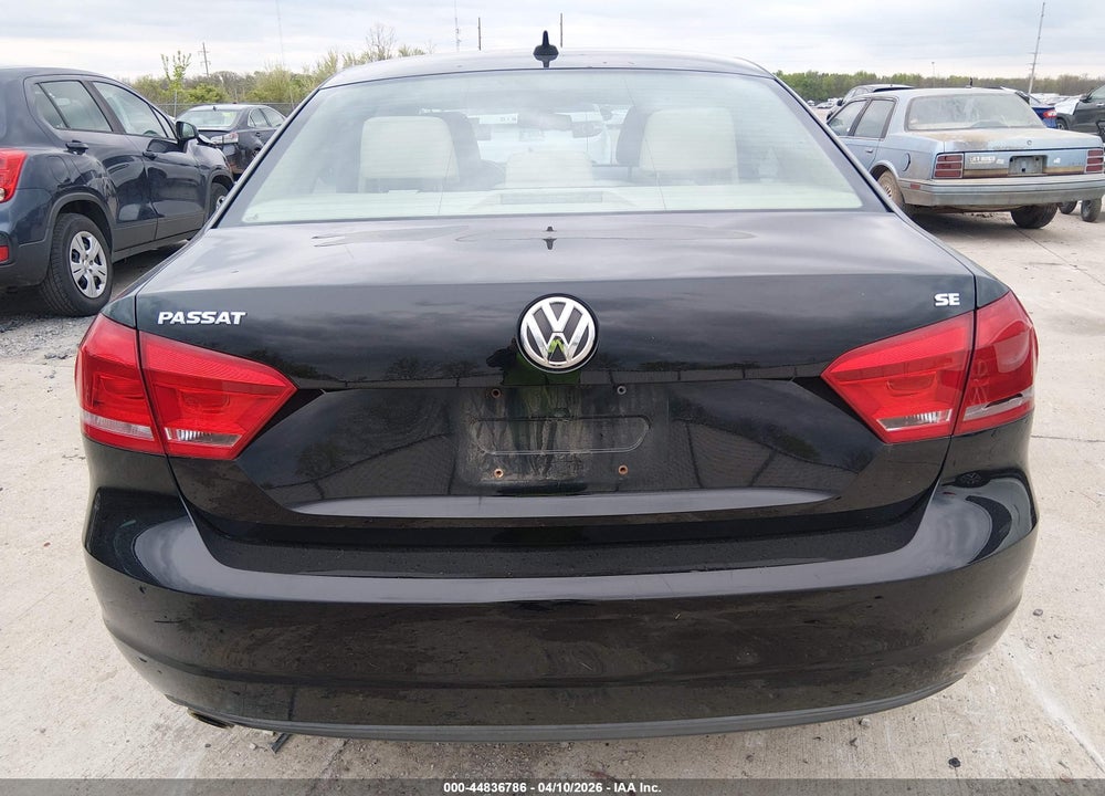 2014 VOLKSWAGEN PASSAT 2.5L SE VIN: 1VWBP7A36EC014736