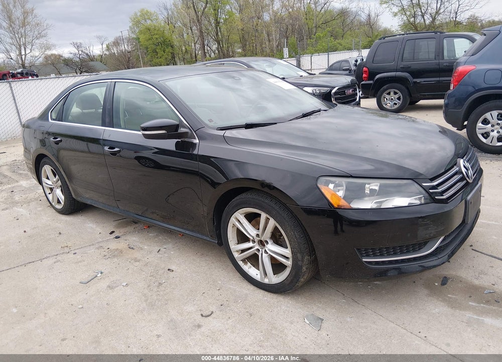 2014 VOLKSWAGEN PASSAT 2.5L SE VIN: 1VWBP7A36EC014736
