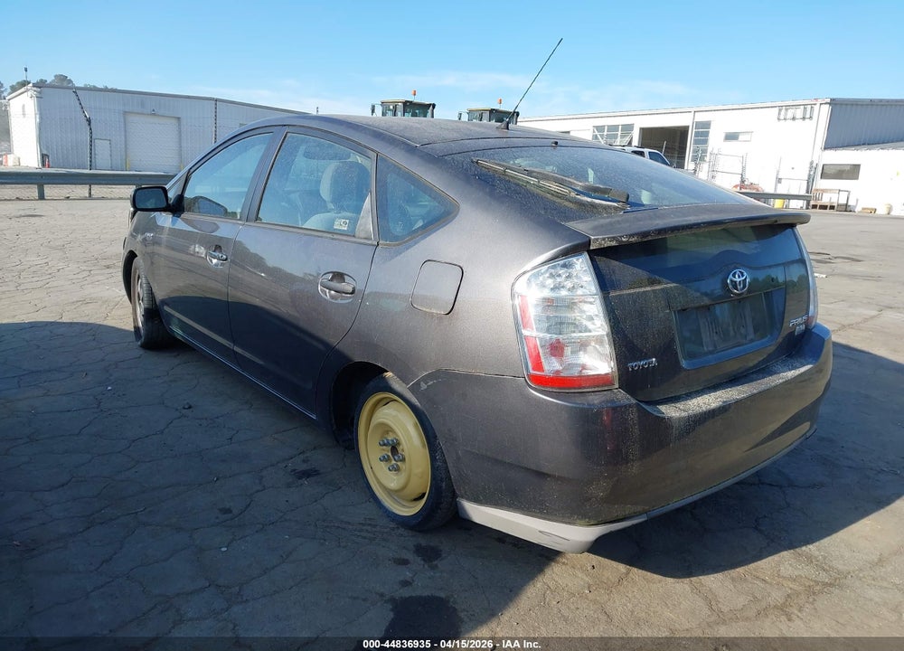 2008 TOYOTA PRIUS TOURING VIN: JTDKB20U183405635