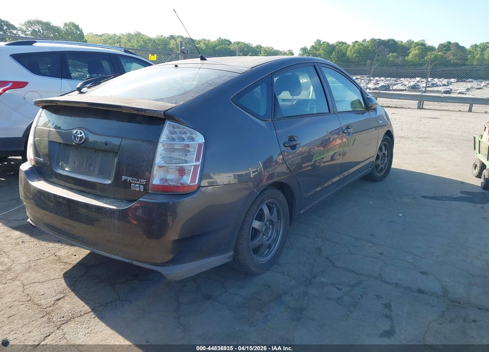 2008 TOYOTA PRIUS TOURING VIN: JTDKB20U183405635