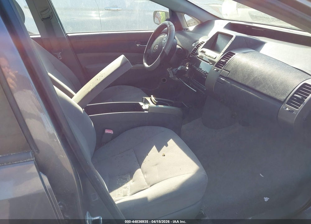 2008 TOYOTA PRIUS TOURING VIN: JTDKB20U183405635