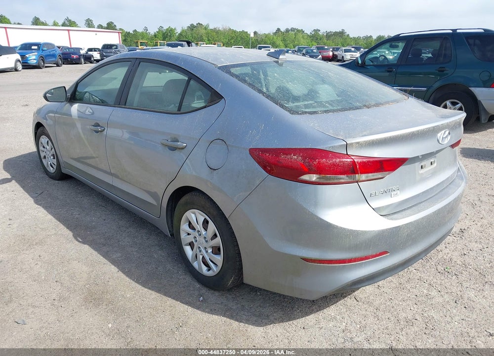 2017 HYUNDAI ELANTRA SE VIN: 5NPD74LF3HH176074