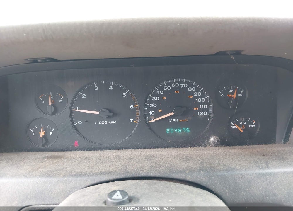 2002 JEEP GRAND CHEROKEE LAREDO VIN: 1J4GW48S12C117592