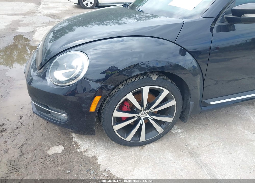2013 VOLKSWAGEN BEETLE TURBO VIN: 3VWVA7AT8DM662445