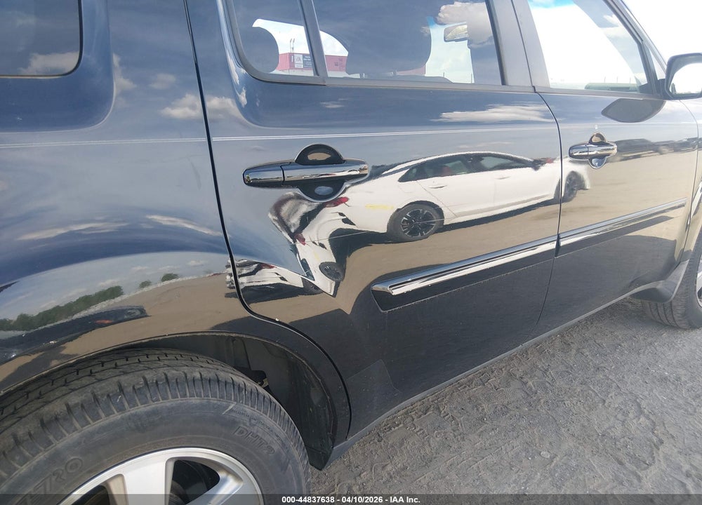 2009 HONDA PILOT EX-L VIN: 5FNYF38699B012285