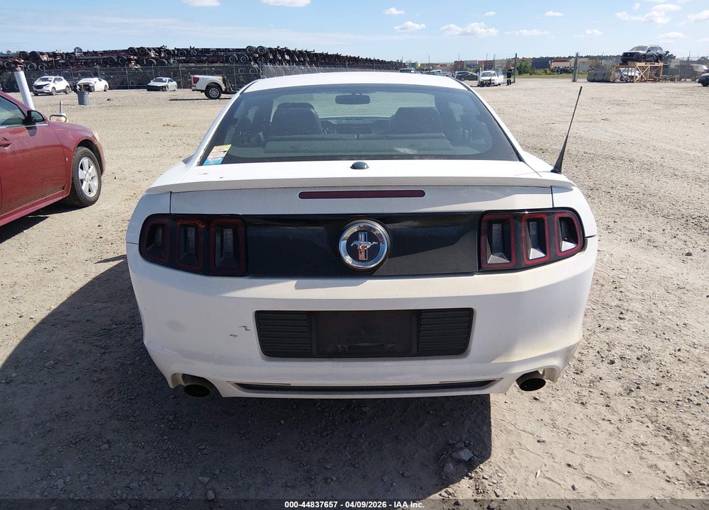 2014 FORD MUSTANG V6 PREMIUM VIN: 1ZVBP8AM2E5295128