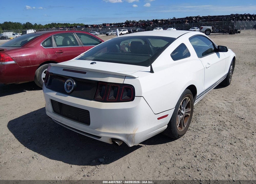 2014 FORD MUSTANG V6 PREMIUM VIN: 1ZVBP8AM2E5295128