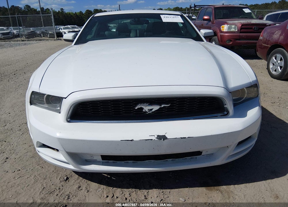 2014 FORD MUSTANG V6 PREMIUM VIN: 1ZVBP8AM2E5295128