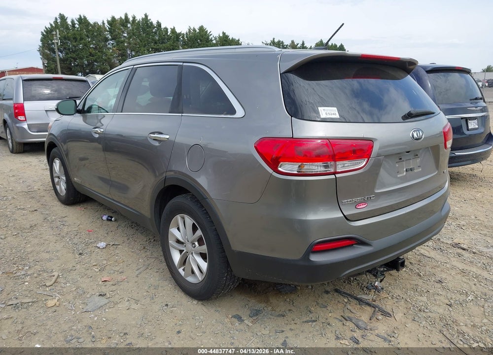 2016 KIA SORENTO 3.3L LX VIN: 5XYPGDA58GG134139