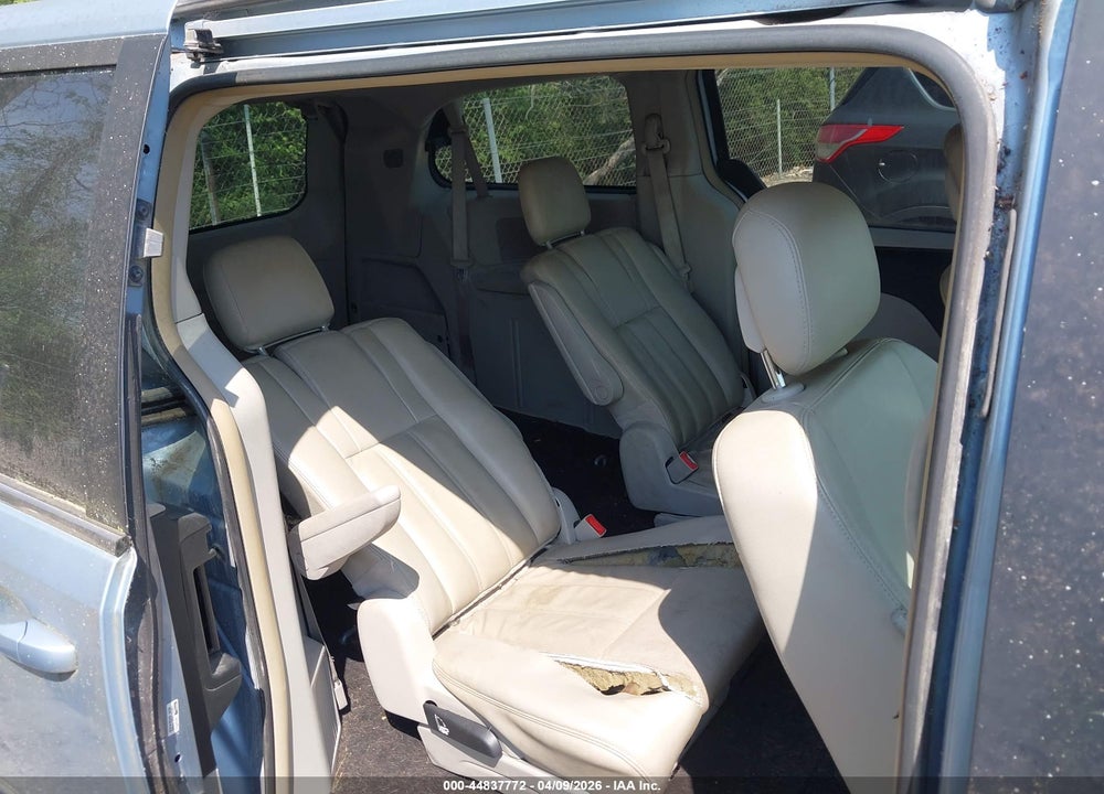 2013 CHRYSLER TOWN & COUNTRY TOURING VIN: 2C4RC1BG8DR518934