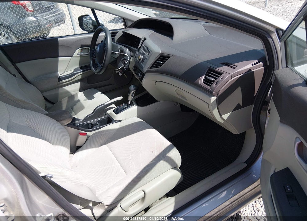 2012 HONDA CIVIC LX VIN: 2HGFB2F57CH304026