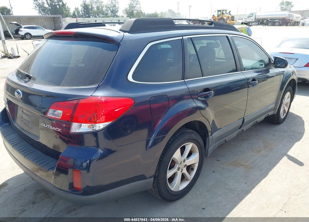 2013 SUBARU OUTBACK 2.5I PREMIUM VIN: 4S4BRBCC6D3208545