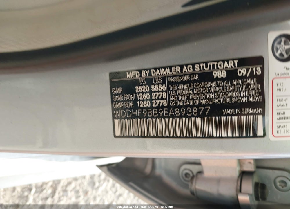 2014 MERCEDES-BENZ E 550 4MATIC VIN: WDDHF9BB9EA893877