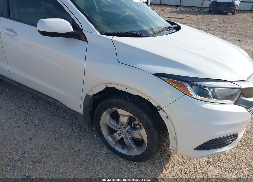 2019 HONDA HR-V LX VIN: 3CZRU5H37KM719098