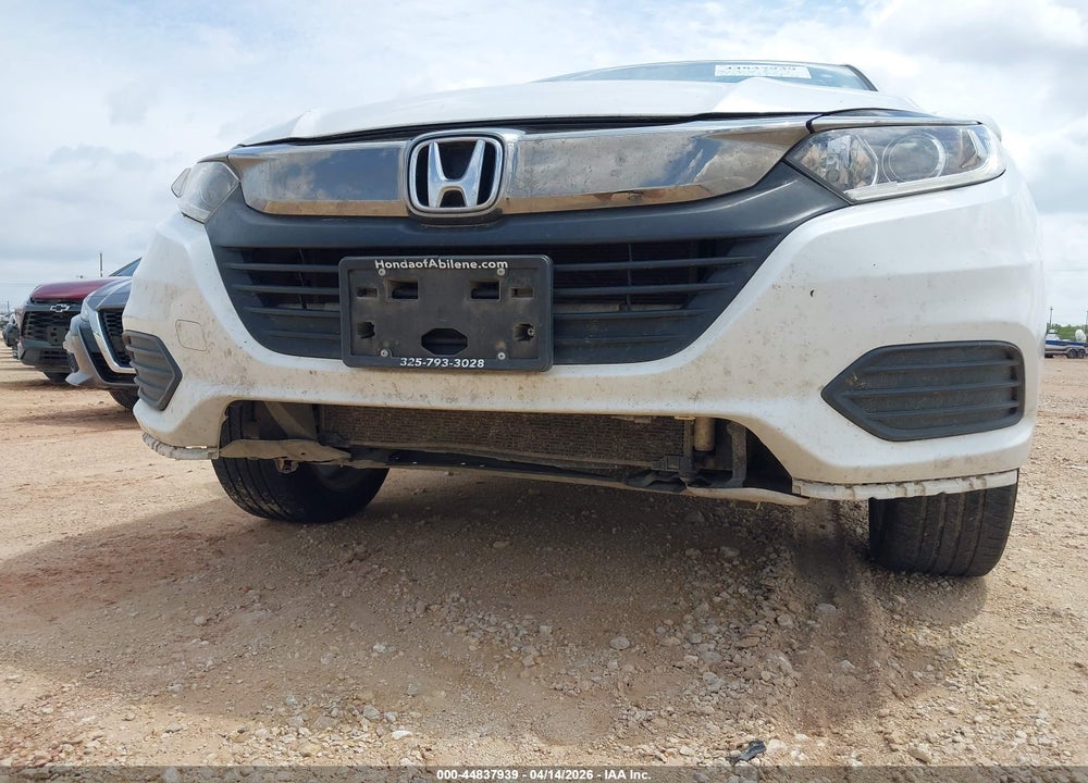 2019 HONDA HR-V LX VIN: 3CZRU5H37KM719098
