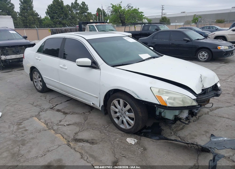 2007 HONDA ACCORD 3.0 EX VIN: 1HGCM66837A083155