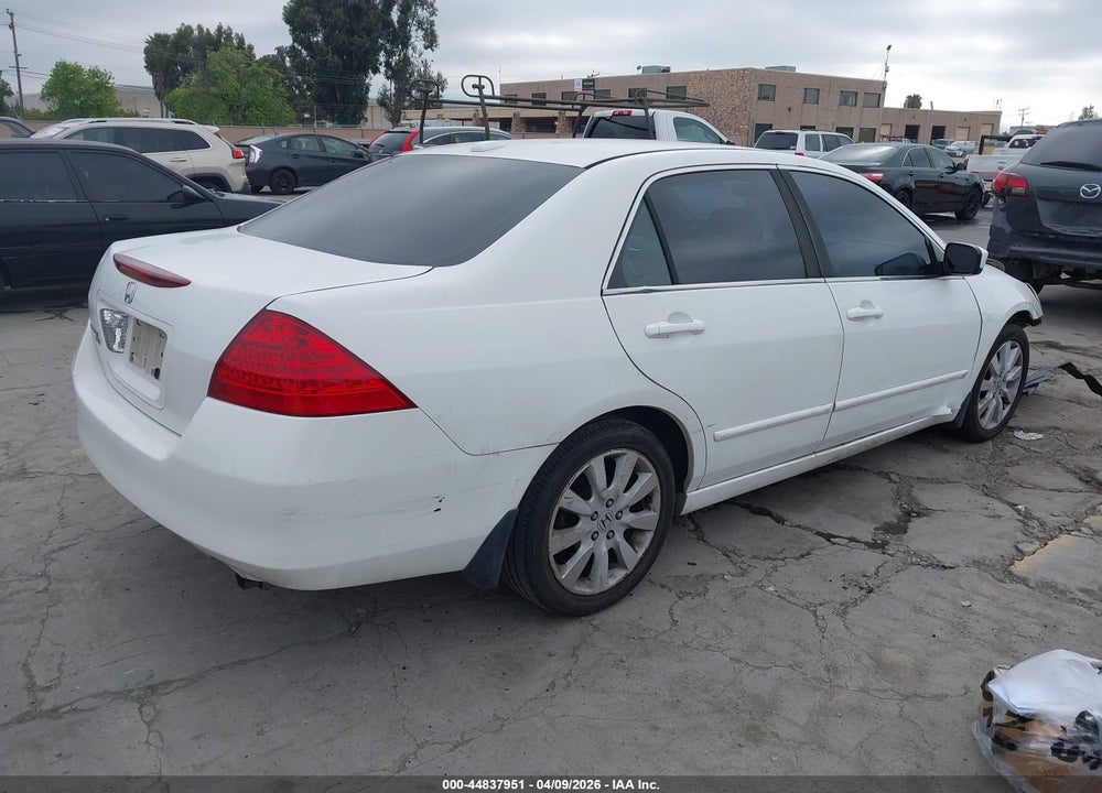 2007 HONDA ACCORD 3.0 EX VIN: 1HGCM66837A083155