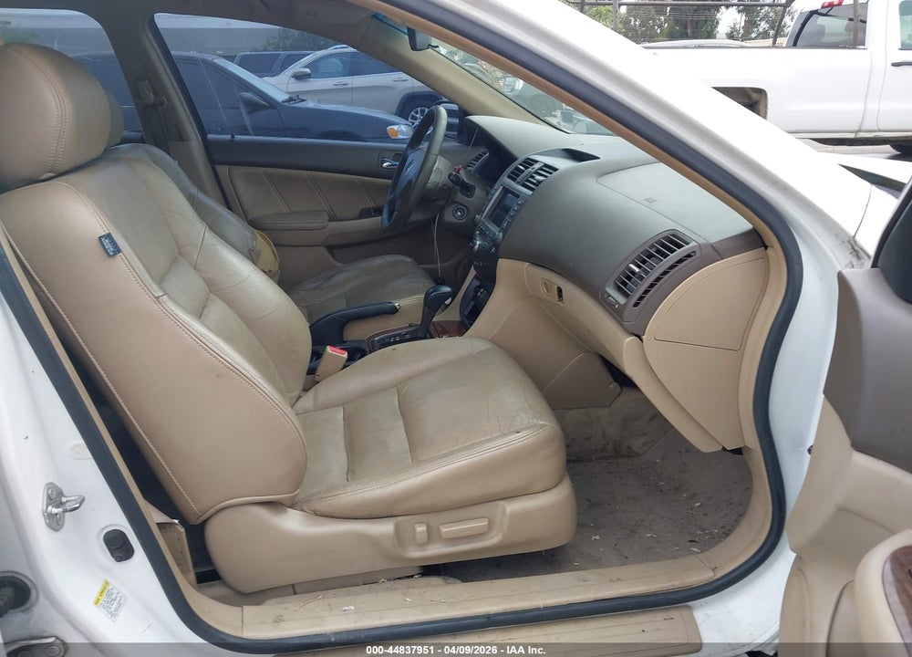 2007 HONDA ACCORD 3.0 EX VIN: 1HGCM66837A083155