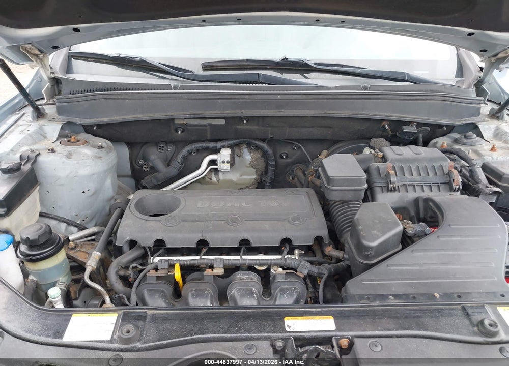 2010 HYUNDAI SANTA FE GLS VIN: 5NMSGDAB1AH371956