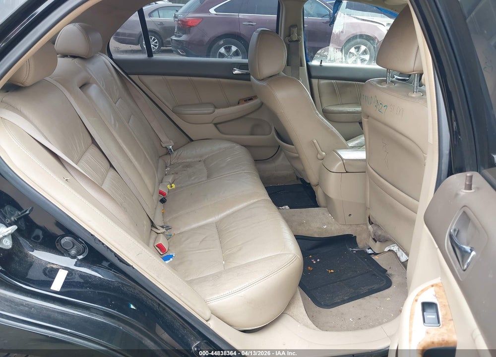 2004 HONDA ACCORD 3.0 EX VIN: 1HGCM66584A074694