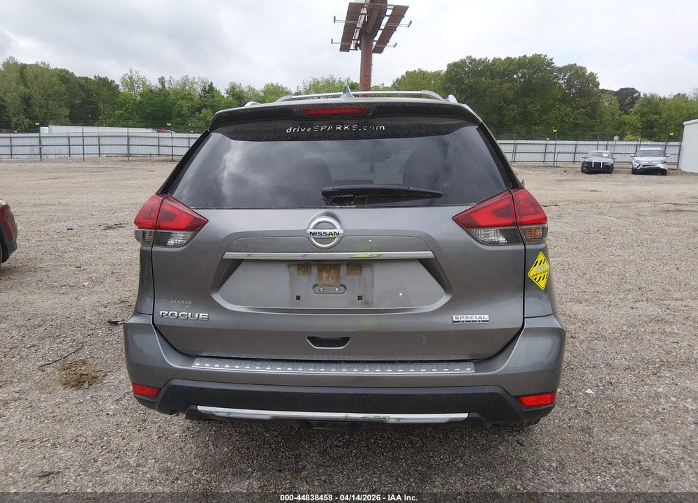 2020 NISSAN ROGUE S FWD VIN: JN8AT2MTXLW003277