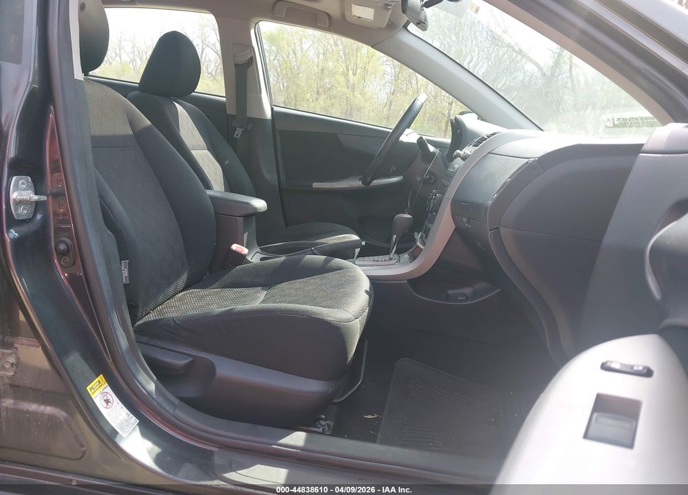 2010 TOYOTA COROLLA S VIN: 1NXBU4EE5AZ237467