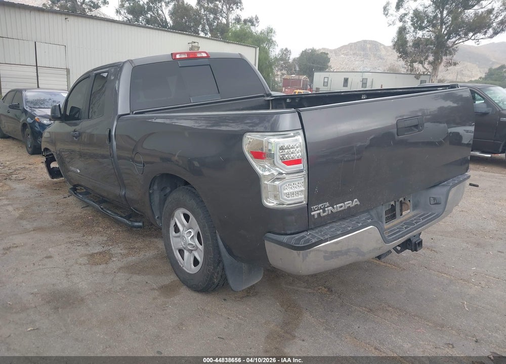2011 TOYOTA TUNDRA GRADE 4.6L V8 VIN: 5TFRM5F18BX035548