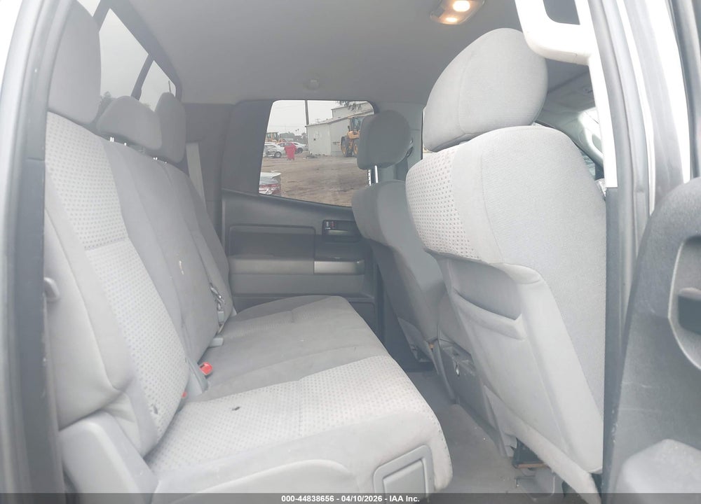 2011 TOYOTA TUNDRA GRADE 4.6L V8 VIN: 5TFRM5F18BX035548