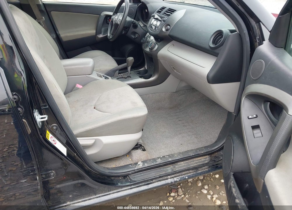 2009 TOYOTA RAV4 VIN: JTMBF33V79D009431