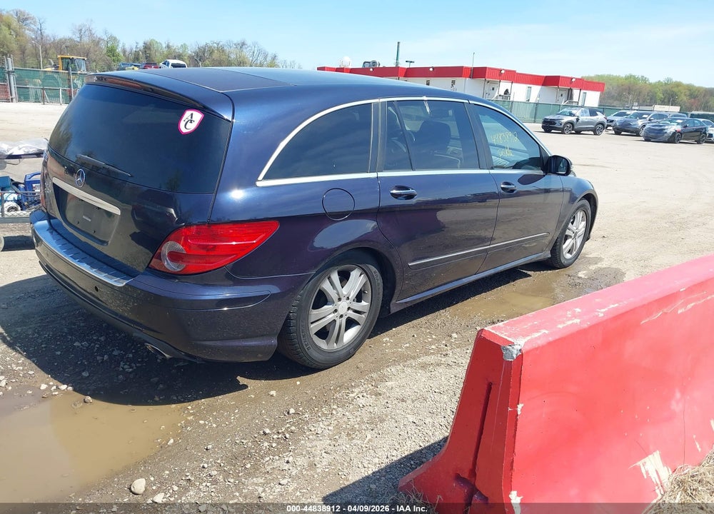 2008 MERCEDES-BENZ R 350 VIN: 4JGCB56E58A069680
