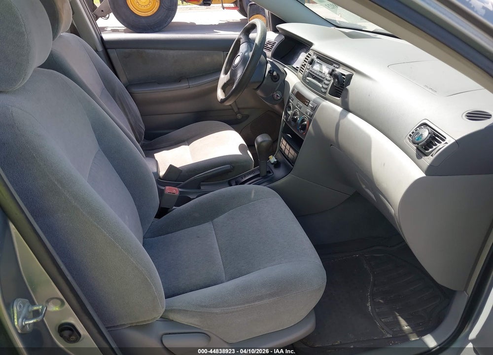2004 TOYOTA COROLLA CE VIN: 2T1BR32E94C295880
