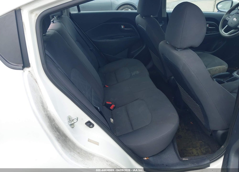 2015 KIA RIO LX VIN: KNADM4A38F6455588