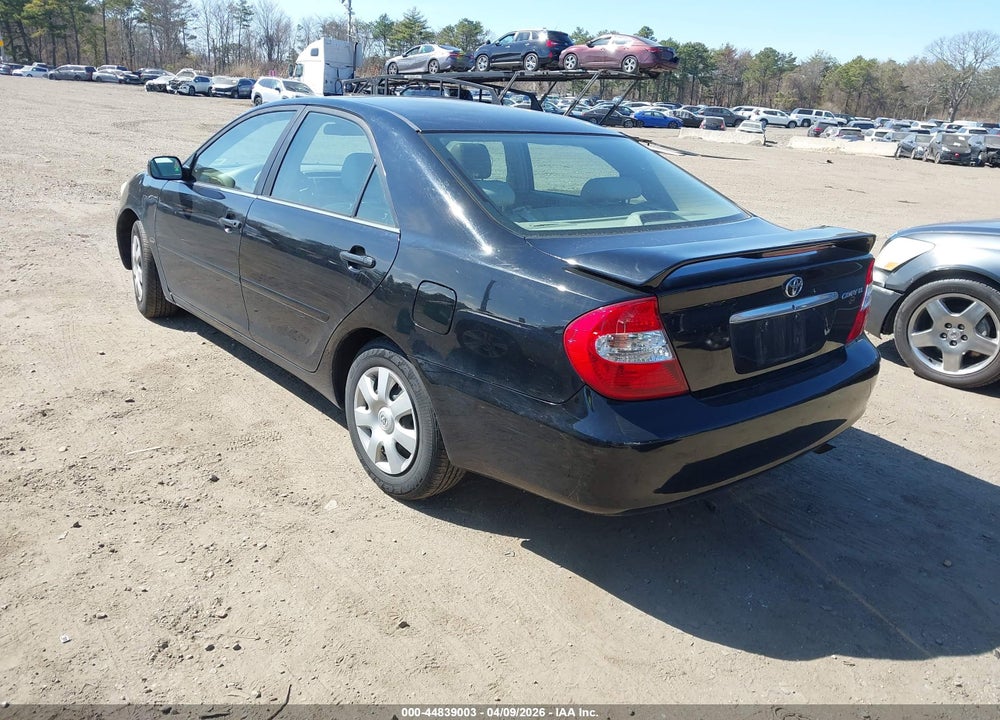 2002 TOYOTA CAMRY LE VIN: 4T1BE32K22U087580