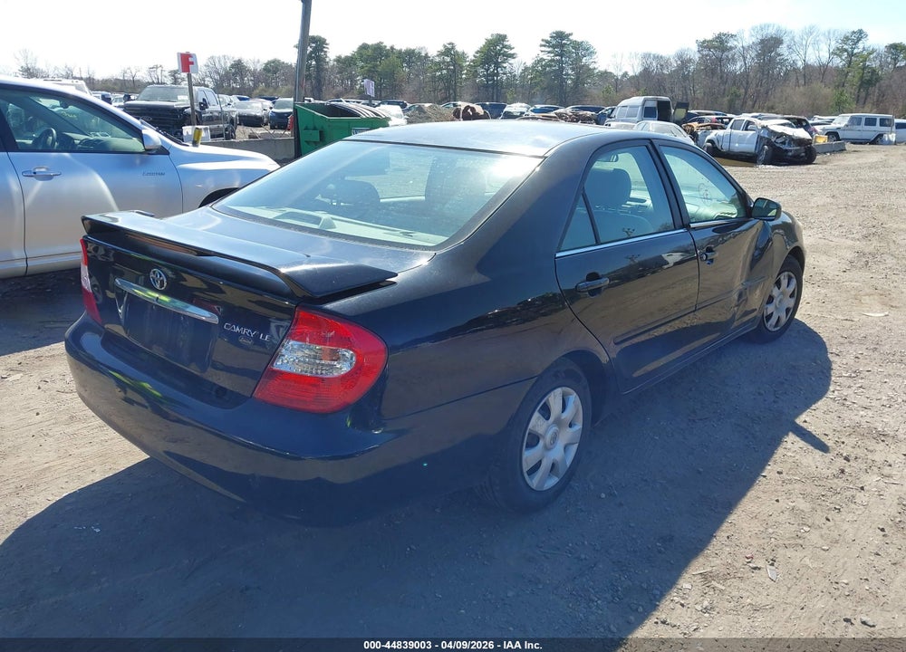 2002 TOYOTA CAMRY LE VIN: 4T1BE32K22U087580