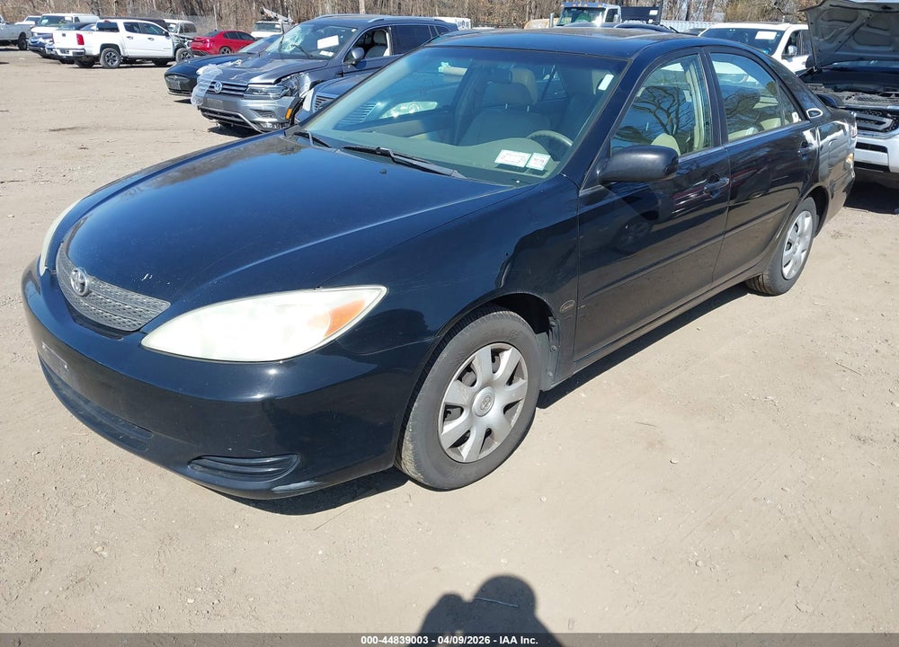 2002 TOYOTA CAMRY LE VIN: 4T1BE32K22U087580