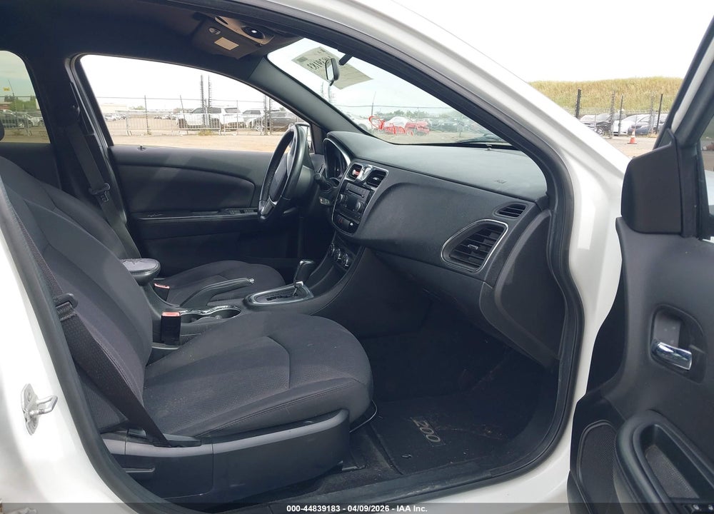 2013 CHRYSLER 200 TOURING VIN: 1C3CCBBB1DN506464