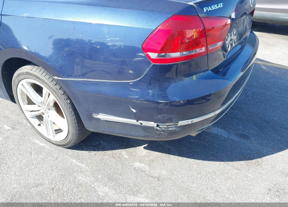 2014 VOLKSWAGEN PASSAT 2.0L TDI SEL PREMIUM VIN: 1VWCN7A36EC117794