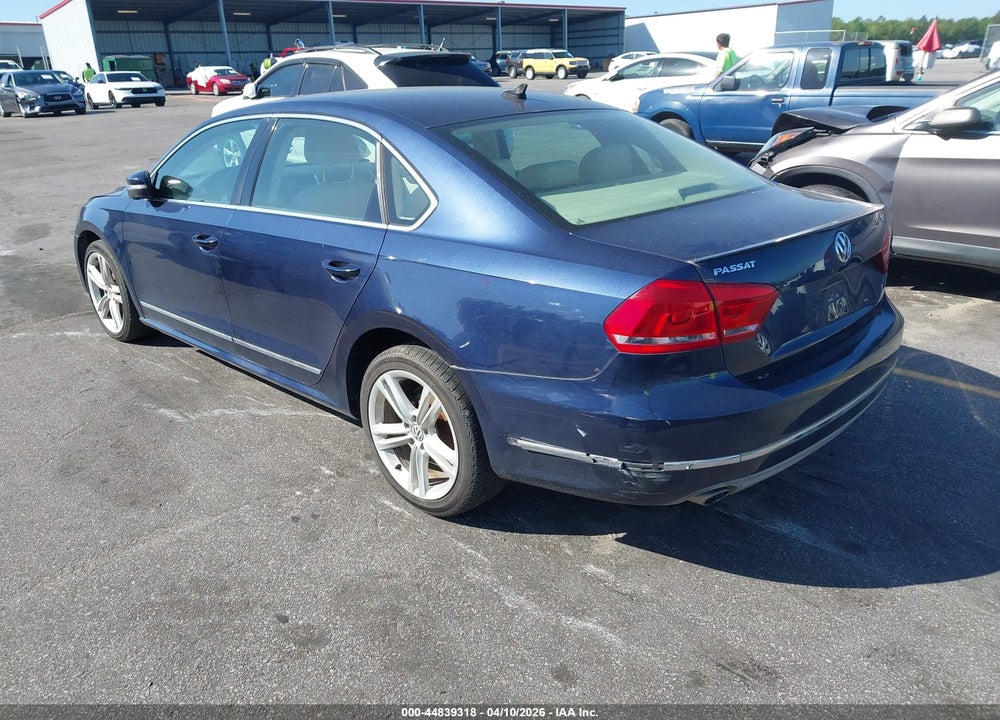 2014 VOLKSWAGEN PASSAT 2.0L TDI SEL PREMIUM VIN: 1VWCN7A36EC117794