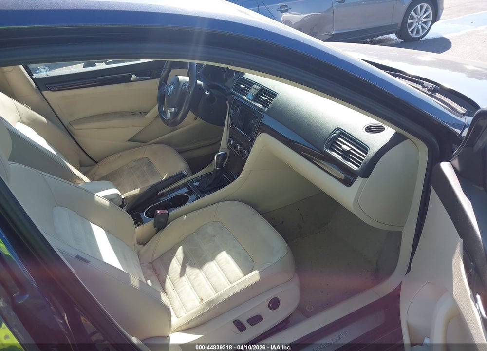 2014 VOLKSWAGEN PASSAT 2.0L TDI SEL PREMIUM VIN: 1VWCN7A36EC117794