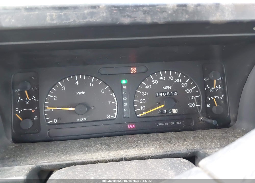 1994 ISUZU TROOPER S VIN: JACDH58V4R7907084